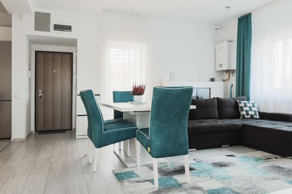 Ambassador Apartment Baia Mare Exteriör bild